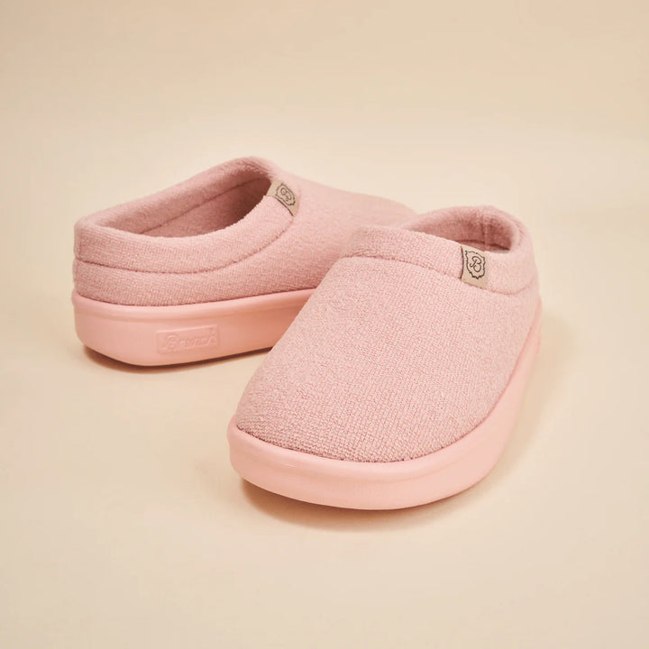 Brunch Essential Kids Slipper | Pinkberry